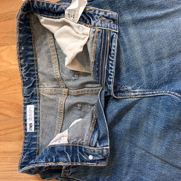 Zara Jeans - Picture 2 of 3
